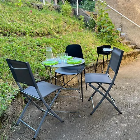 La P'tite Escale Massif Du Mezenc Lägenhet